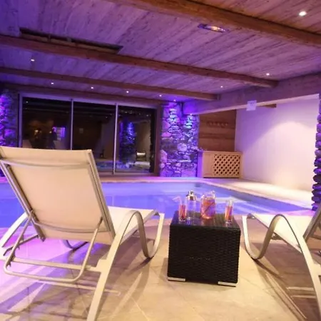 Spacieux 19pers, Piscine, Jacuzzi, Sauna & Salle De Jeux La Plagne