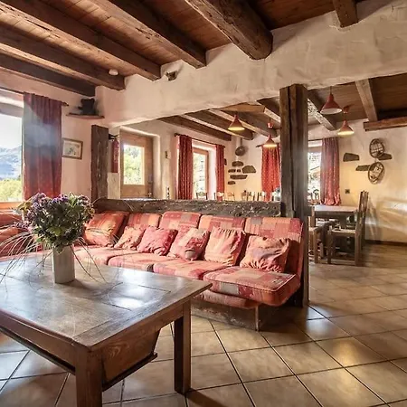 Chalet Spacieux 19pers, Piscine, Jacuzzi, Sauna & Salle De Jeux