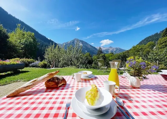 Spacieux 19pers, Piscine, Jacuzzi, Sauna & Salle De Jeux Chalet *