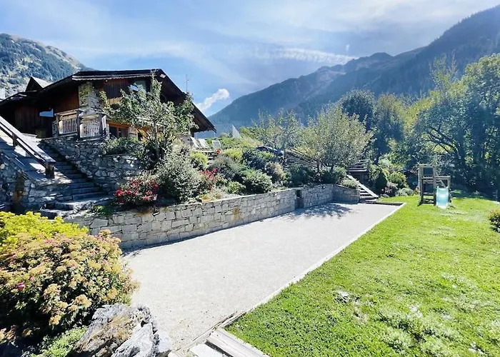 Chalet Spacieux 19pers, Piscine, Jacuzzi, Sauna & Salle De Jeux *