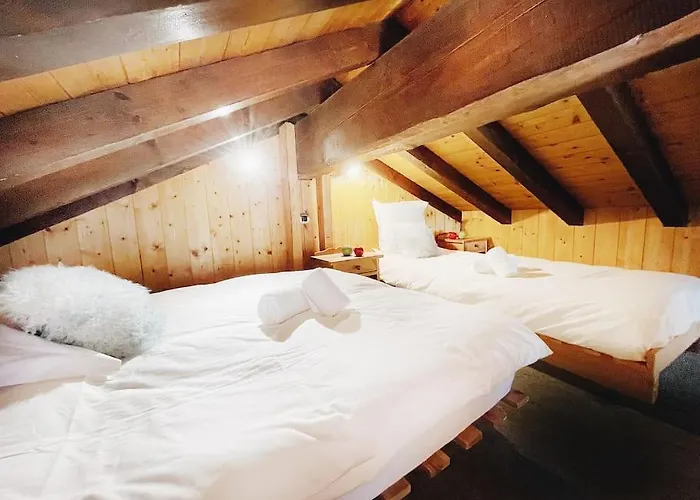 Chalet Spacieux 19pers, Piscine, Jacuzzi, Sauna & Salle De Jeux La Plagne